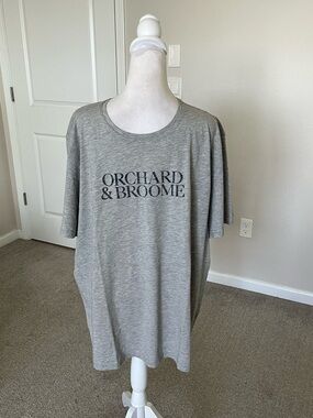 NWT Orchard & Broome Short Sleeve Heather Gray Graphic Tee Size XXL Retail $85